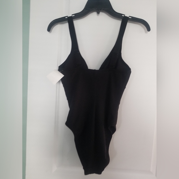 New Robin Piccone Ava Knot One Piece Swimsuit in Black Size 4 - Picture 4 of 7